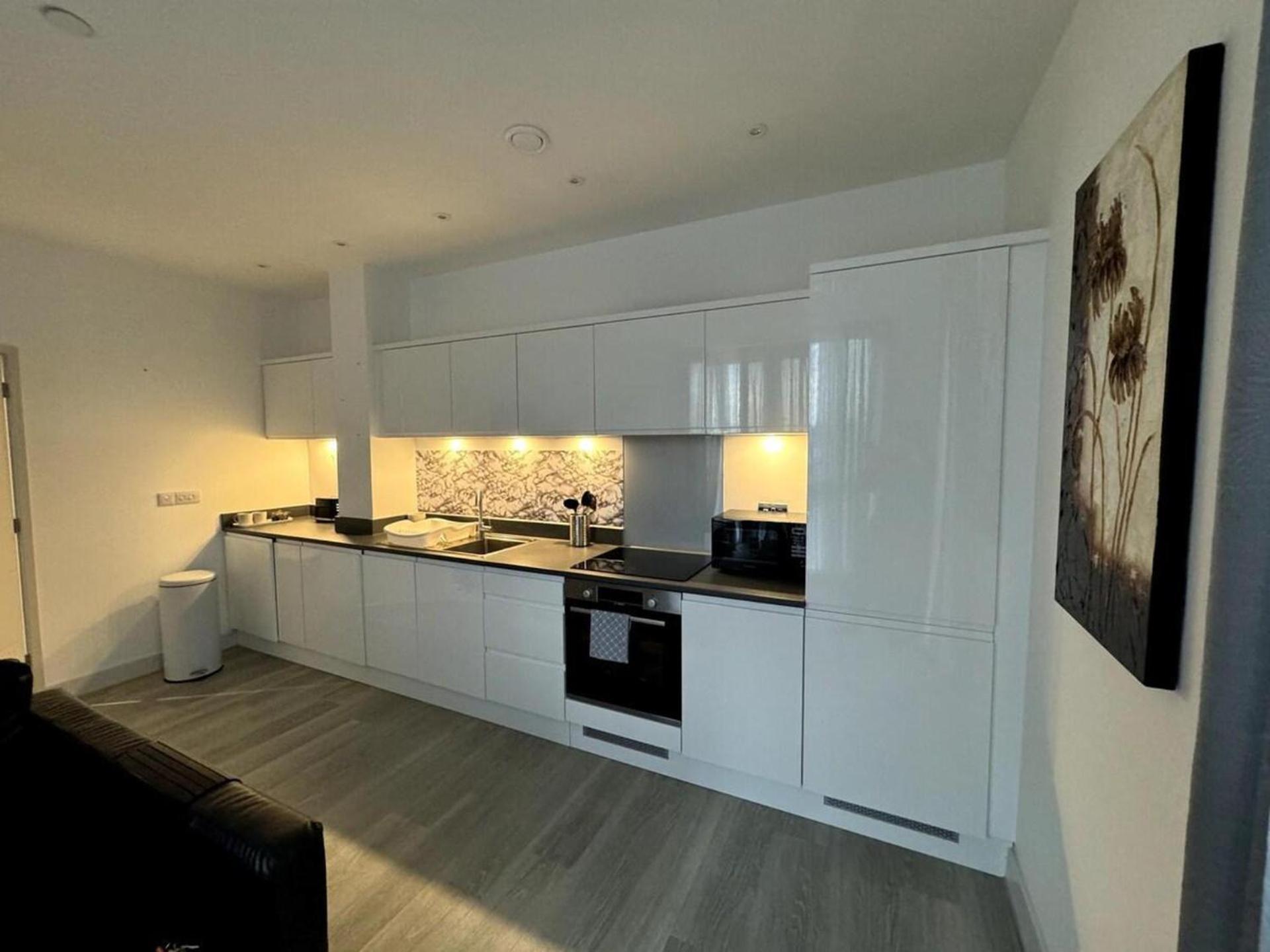 Cozy Bracknell Apartment With Modern Amenities Dış mekan fotoğraf