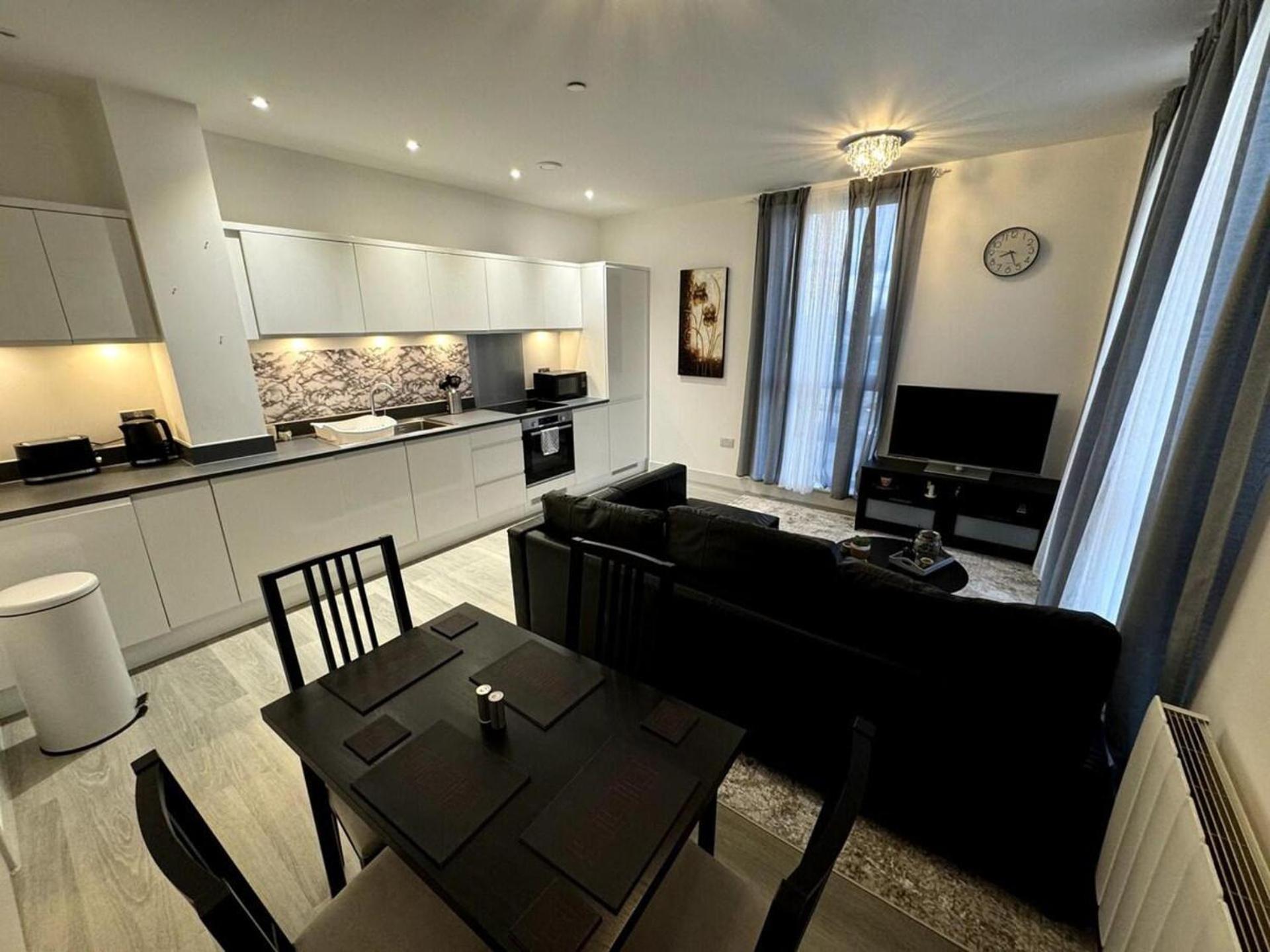Cozy Bracknell Apartment With Modern Amenities Dış mekan fotoğraf